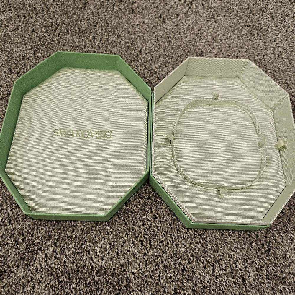 NEW Swarovski Yellow Gift Bag And Empty Green Box - Picture 6 of 7